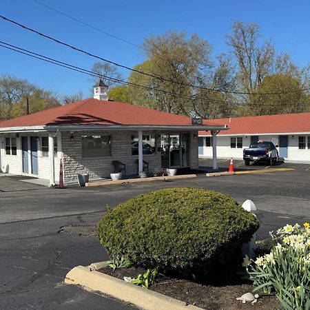 Chisholm'S Motor Inn Saugus Zewnętrze zdjęcie