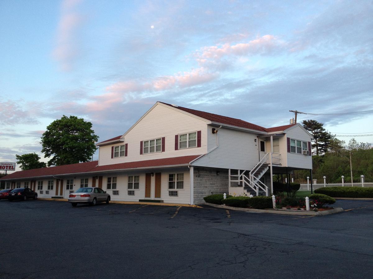 Chisholm'S Motor Inn Saugus Zewnętrze zdjęcie